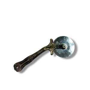 Vintage F.B. Rogers Silverplate Pastry Dough Pizza Cutter 7.5"l